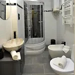 公寓 Residenza Santa Anastasia At Piazza Erbe Blu Charme With Lift And Ac *