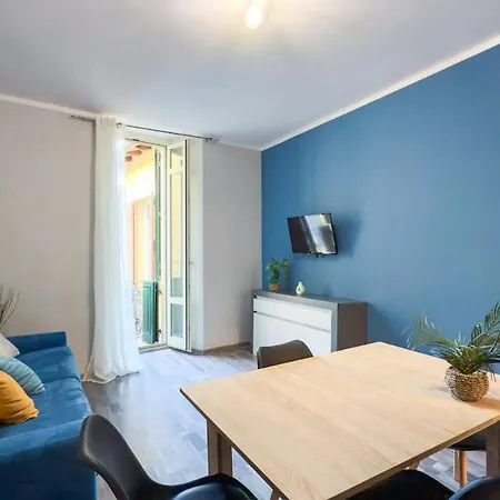Residenza Santa Anastasia At Piazza Erbe Blu Charme With Lift And Ac Верона