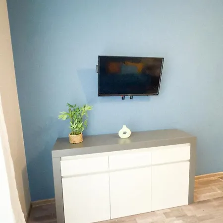 Апартаменты Residenza Santa Anastasia At Piazza Erbe Blu Charme With Lift And Ac