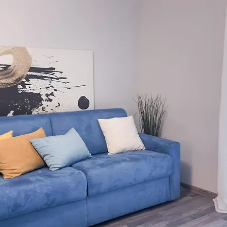 Apartment Residenza Santa Anastasia At Piazza Erbe Blu Charme With Lift And Ac *