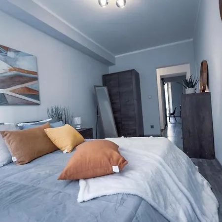 Residenza Santa Anastasia At Piazza Erbe Blu Charme With Lift And Ac Apartment Verona