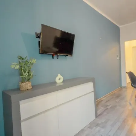 Апартаменты Residenza Santa Anastasia At Piazza Erbe Blu Charme With Lift And Ac Верона