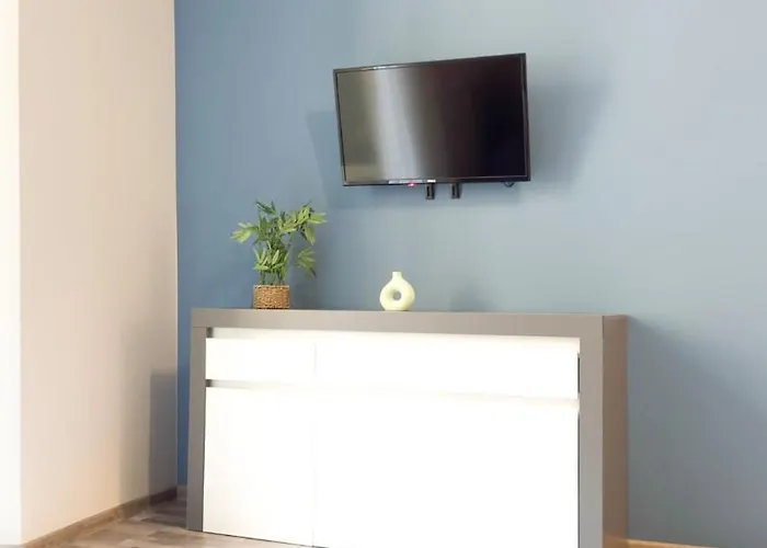 Residenza Santa Anastasia At Piazza Erbe Blu Charme With Lift And Ac * Verona