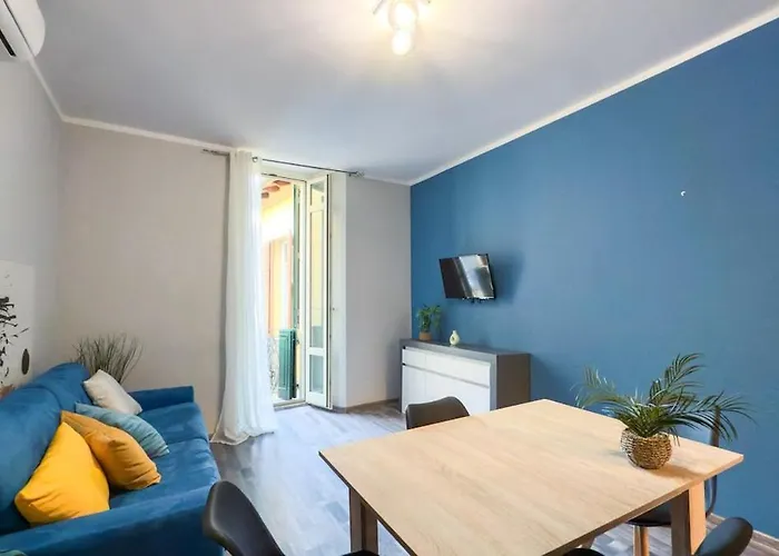 Apartment Residenza Santa Anastasia At Piazza Erbe Blu Charme With Lift And Ac *