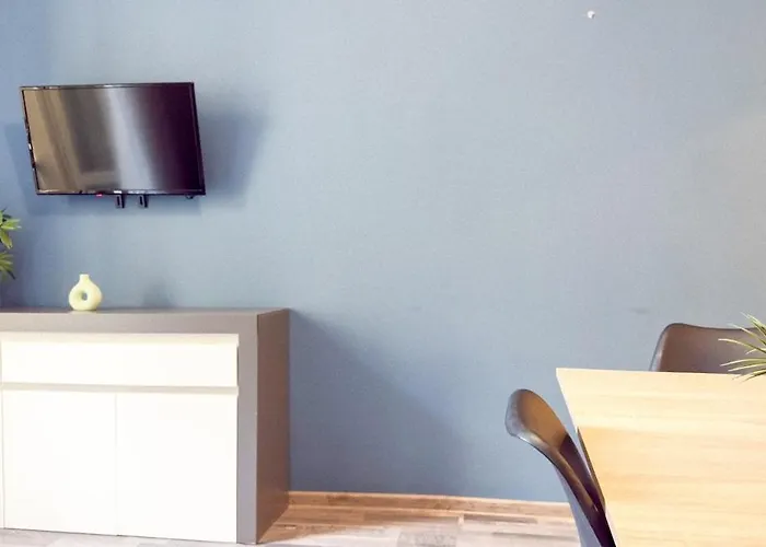 Apartment Residenza Santa Anastasia At Piazza Erbe Blu Charme With Lift And Ac Verona