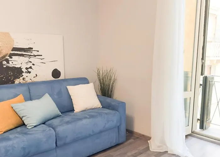 Residenza Santa Anastasia At Piazza Erbe Blu Charme With Lift And Ac Apartment *