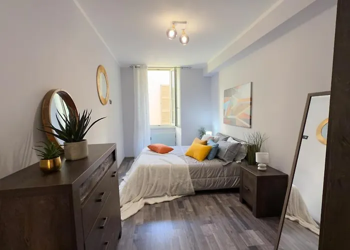 Residenza Santa Anastasia At Piazza Erbe Blu Charme With Lift And Ac *